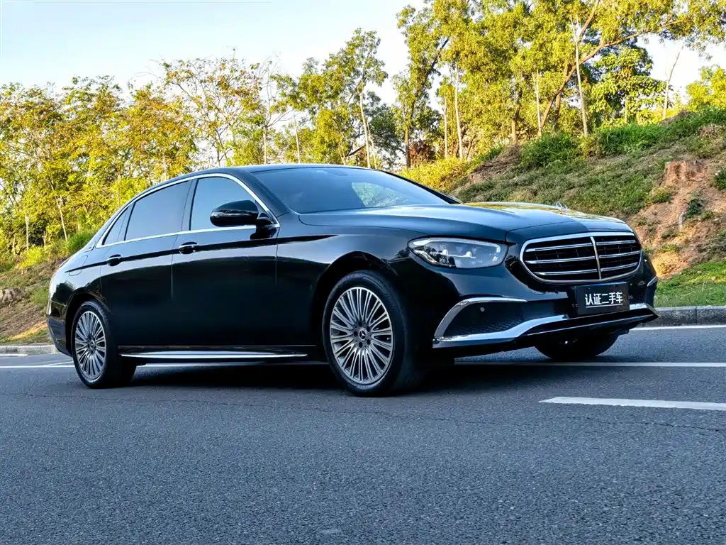 Mercedes-Benz E-Class 2021 — фото 3