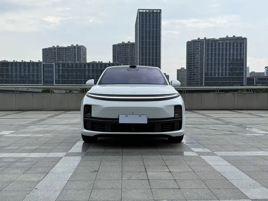 Li Auto L7 2025 — фото 2