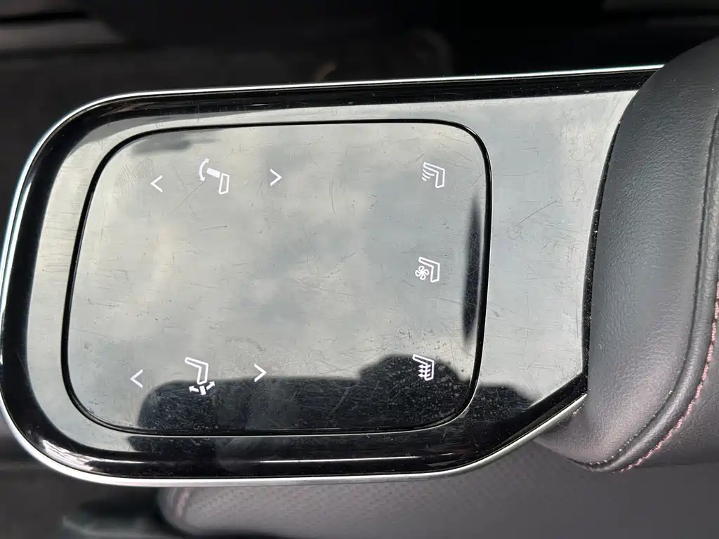 GAC Trumpchi M8 2023 — фото 10