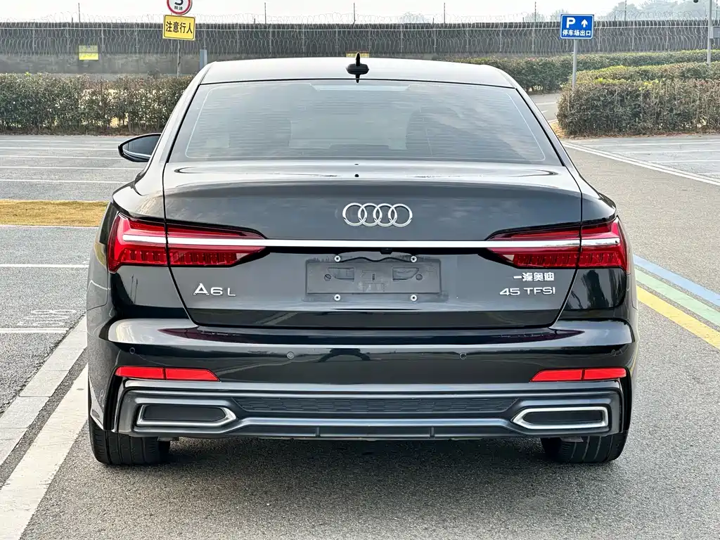 Audi A6L 2022 — фото 5