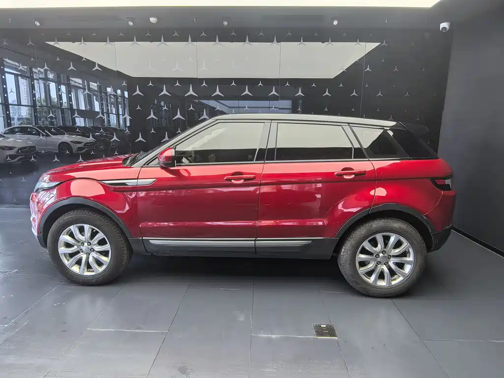 Land Rover Evoque 2014 — фото 10