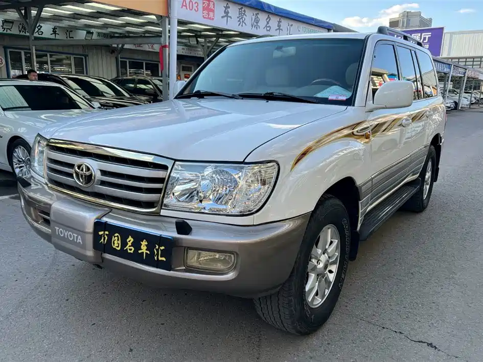 Toyota Land Cruiser 2009 — фото 2
