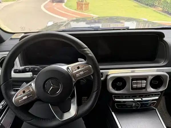 Mercedes-Benz G-Class 2024