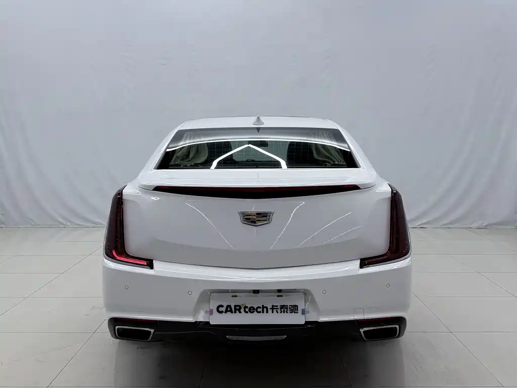 Cadillac XTS 2019 — фото 13
