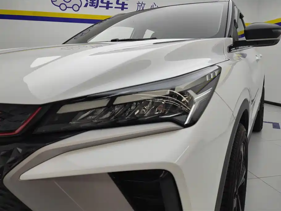 Geely Binyue 2022