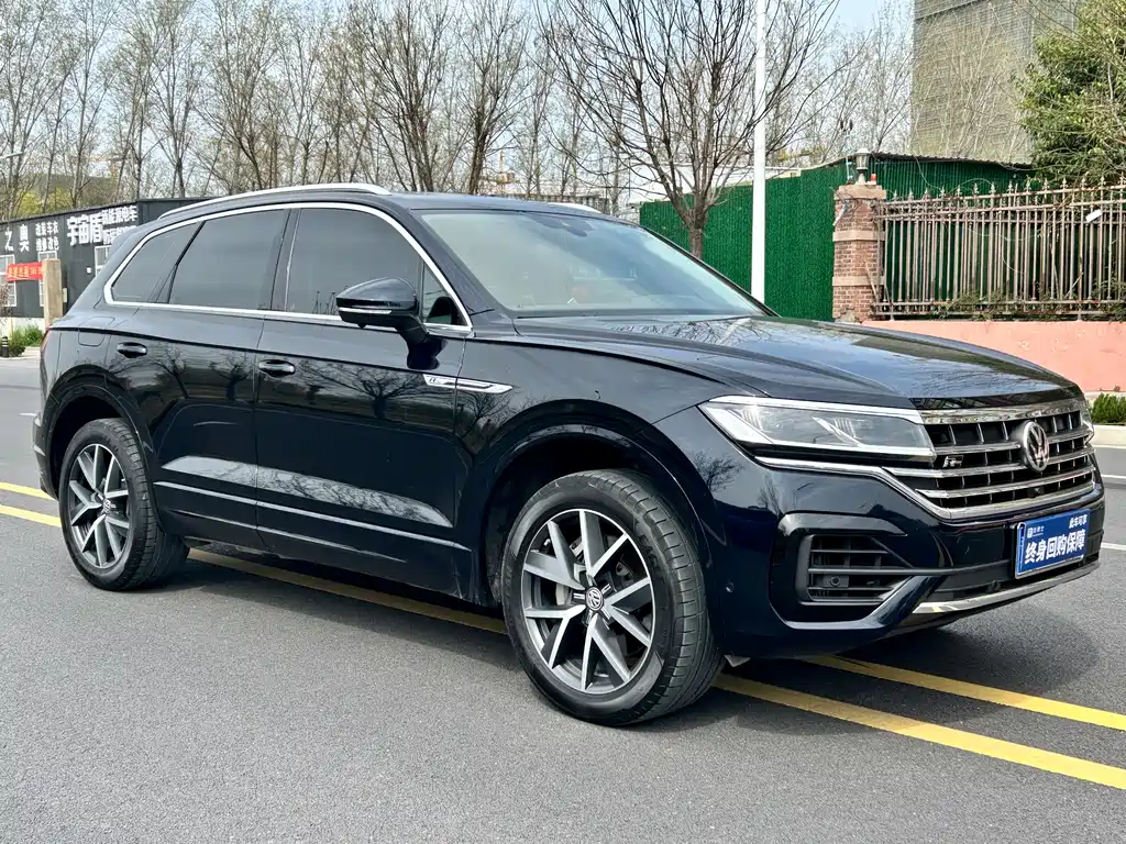 Volkswagen Touareg 2020 — фото 3