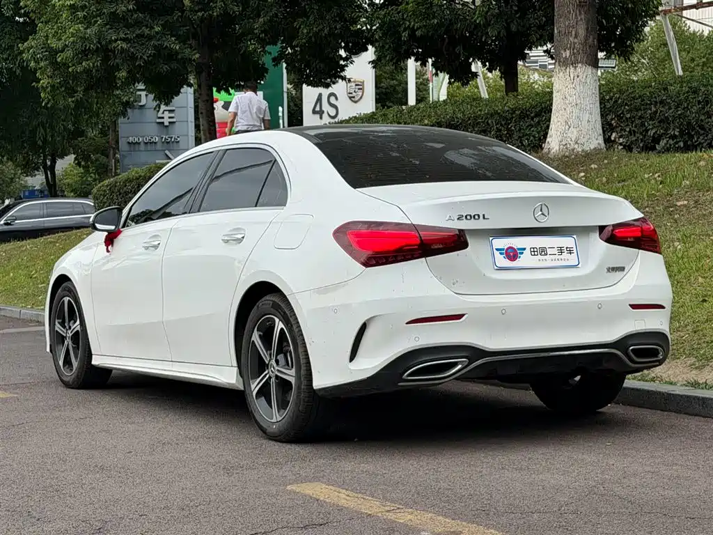 Mercedes-Benz A-Class 2023 — фото 4
