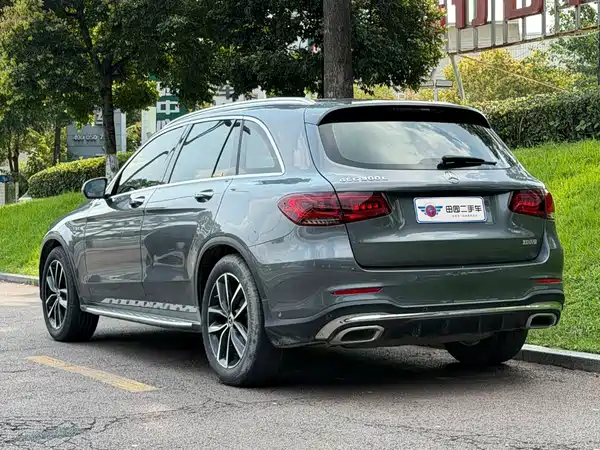 Mercedes-Benz GLC 2021
