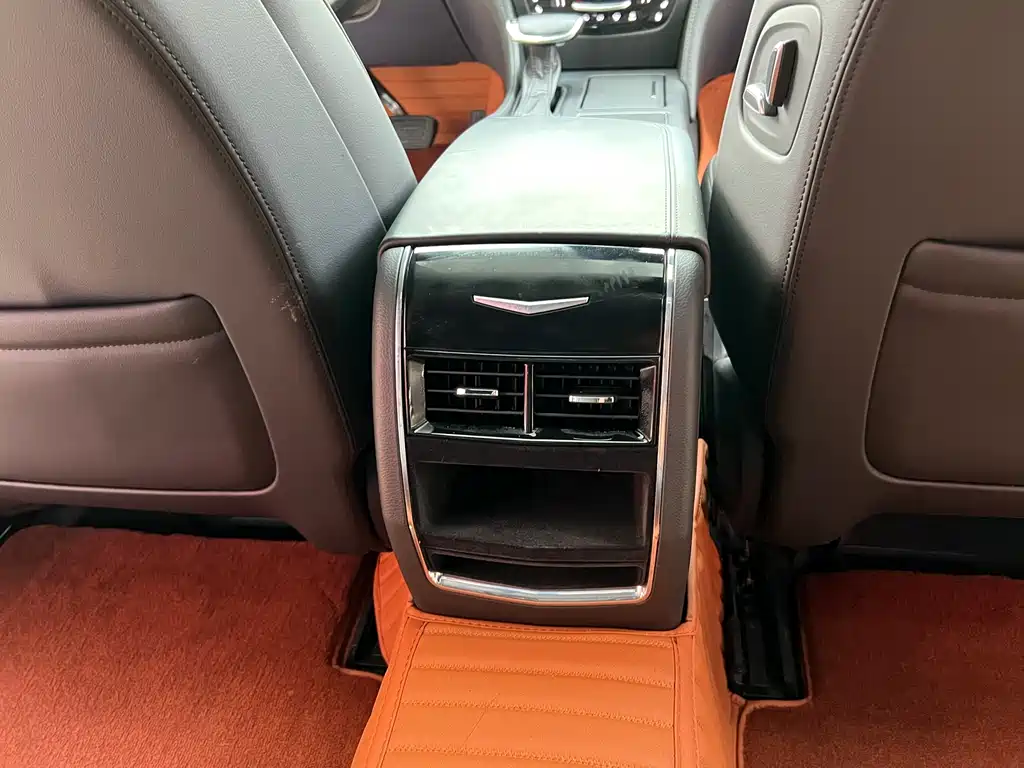 Cadillac CT6 2017 — фото 19