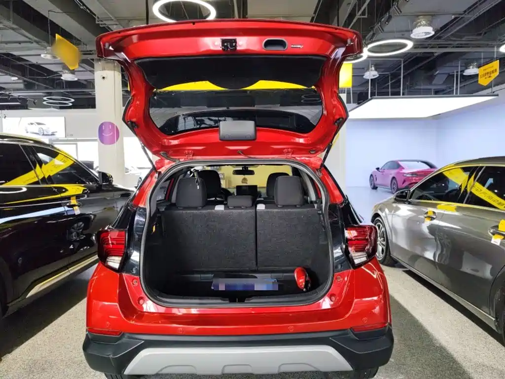Toyota Yaris L 2021 — фото 15