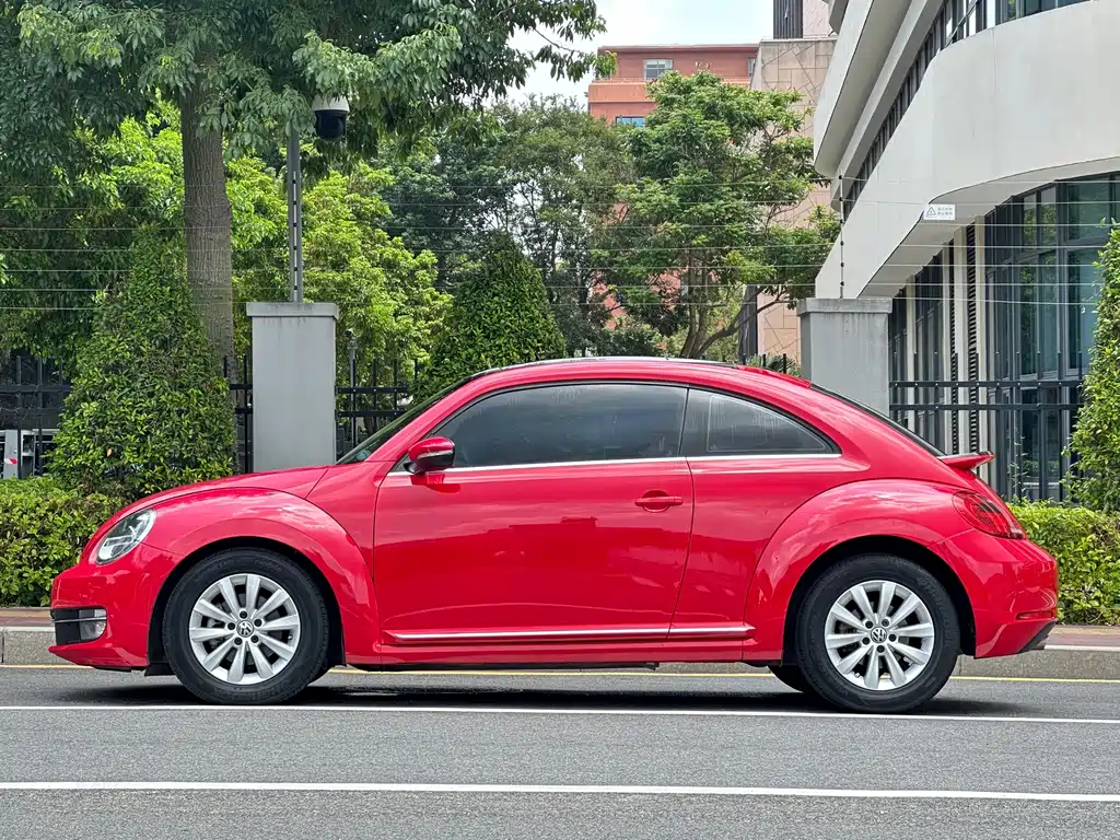 Volkswagen Beetle 2013