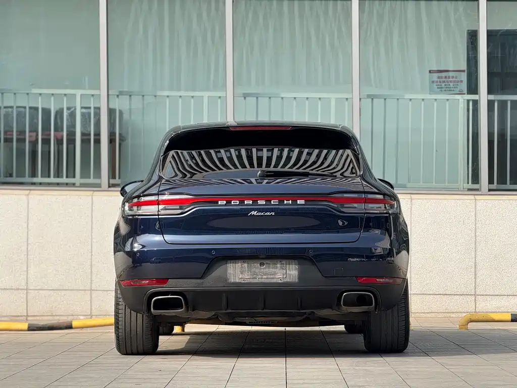 Porsche Macan 2021 — фото 5