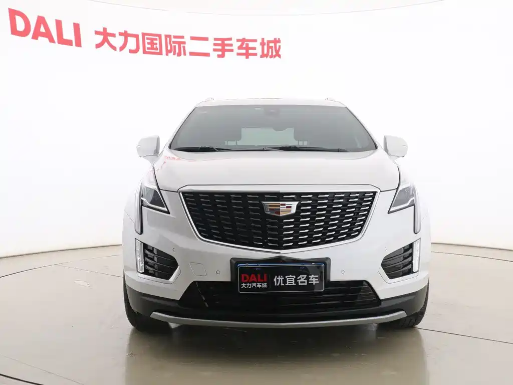 Cadillac XT5 2020 — фото 2