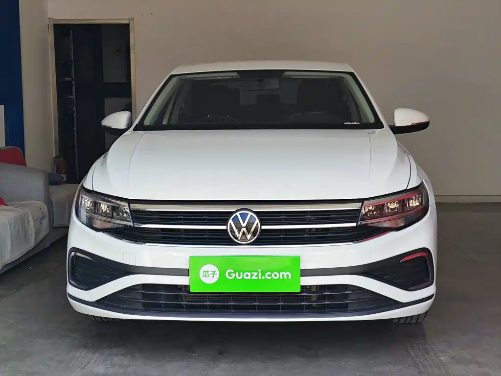 Volkswagen Bora 2024