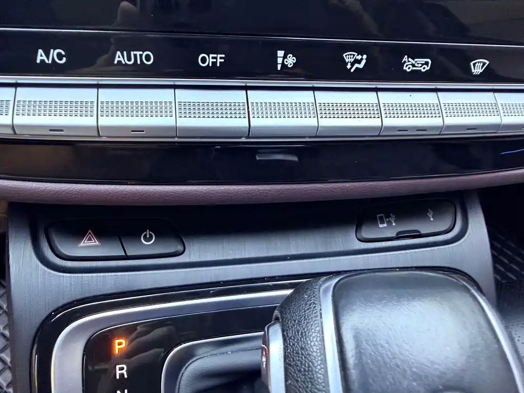 GAC Trumpchi M6 2022 — фото 19