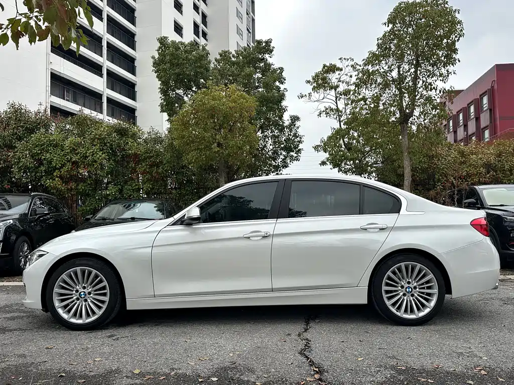BMW 3 Series 2018