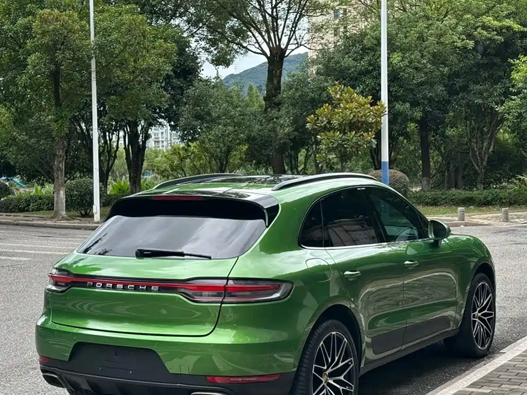 Porsche Macan 2021 — фото 25