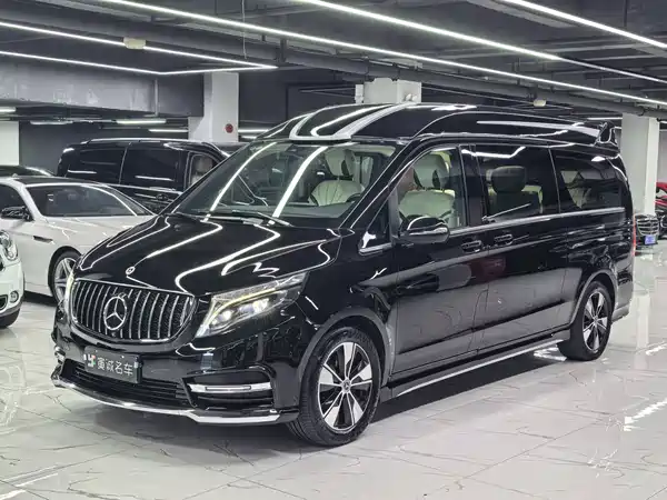 Mercedes-Benz V-Class 2022