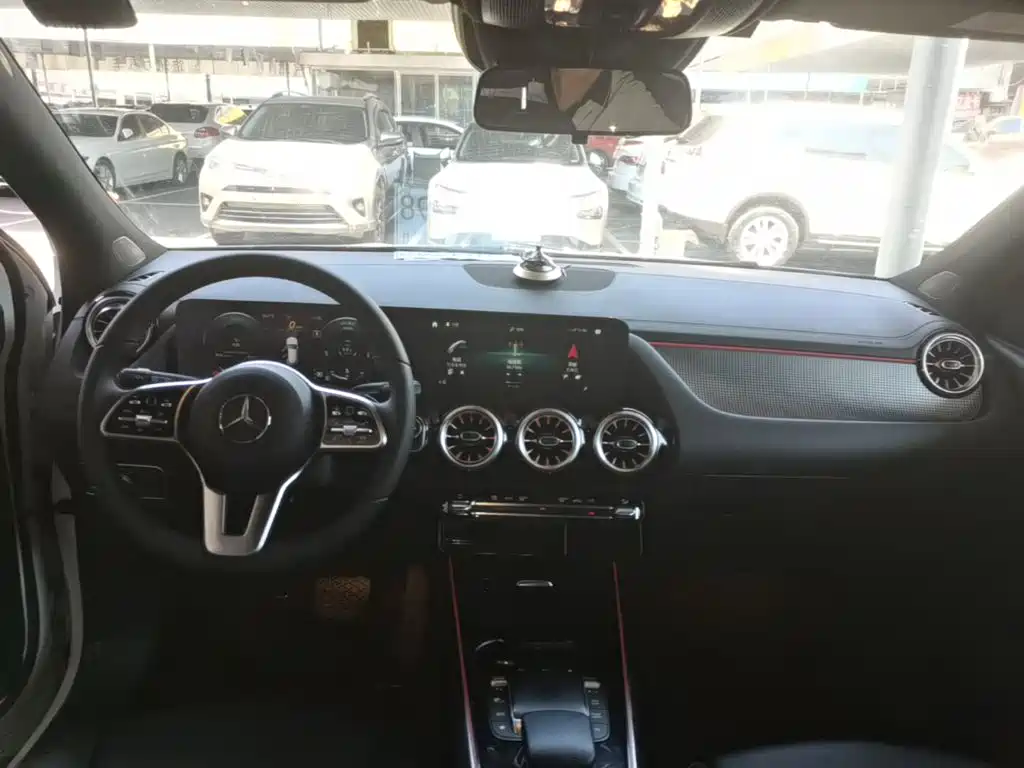 Mercedes-Benz GLA 2021 — фото 10