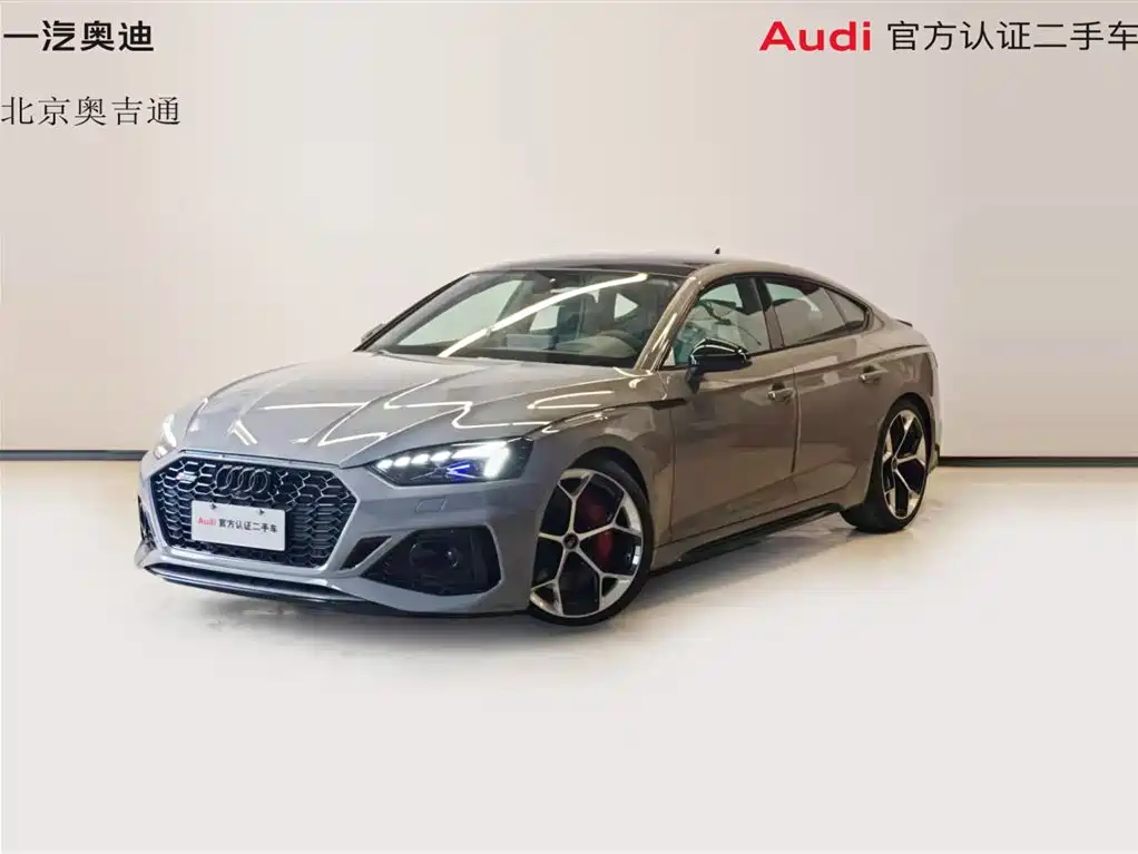 Audi RS 5 — фото 1