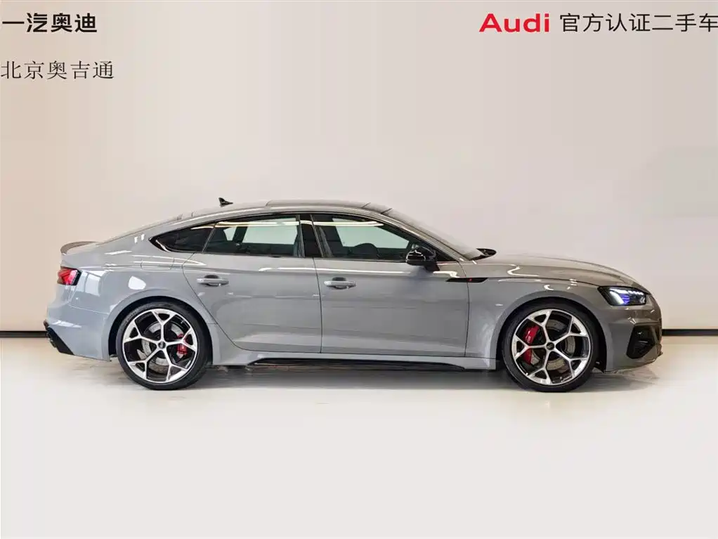 Audi RS 5 — фото 17