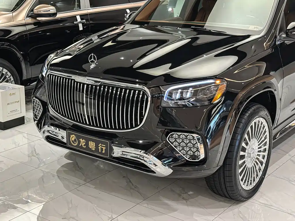 Mercedes-Benz GLS — фото 5
