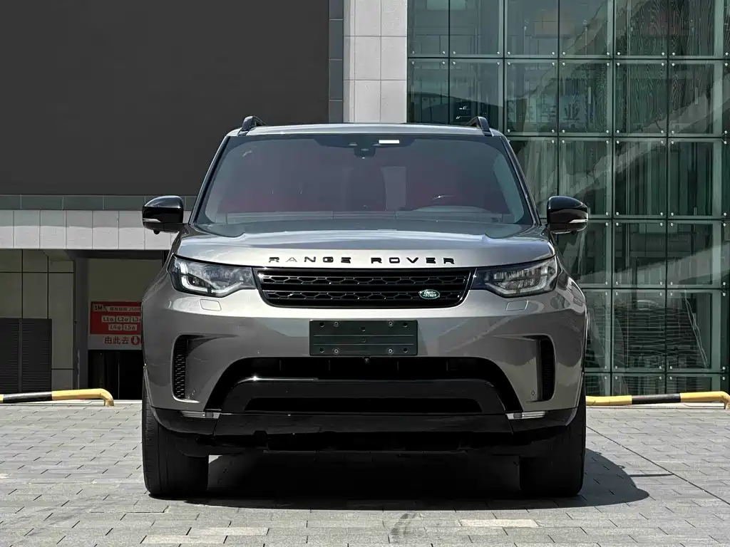 Land Rover Discovery 2018 — фото 2