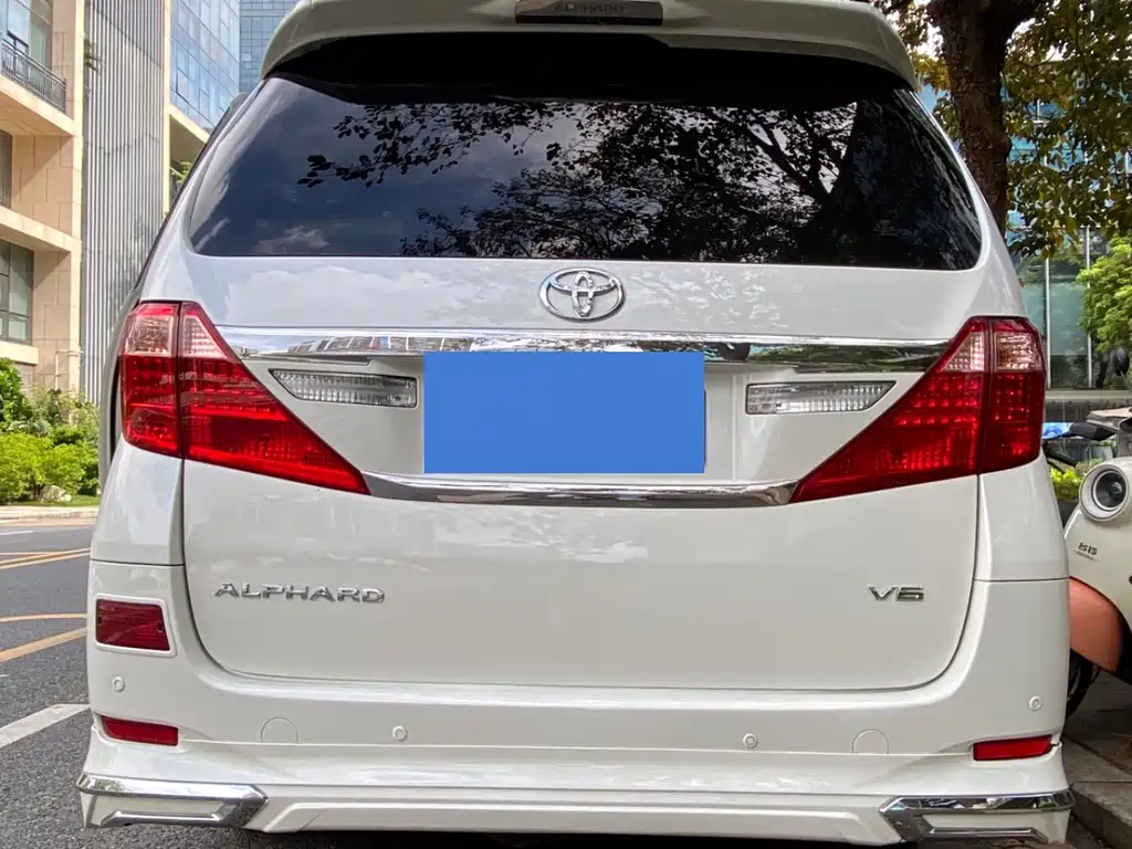 Toyota Alphard 2012 — фото 3