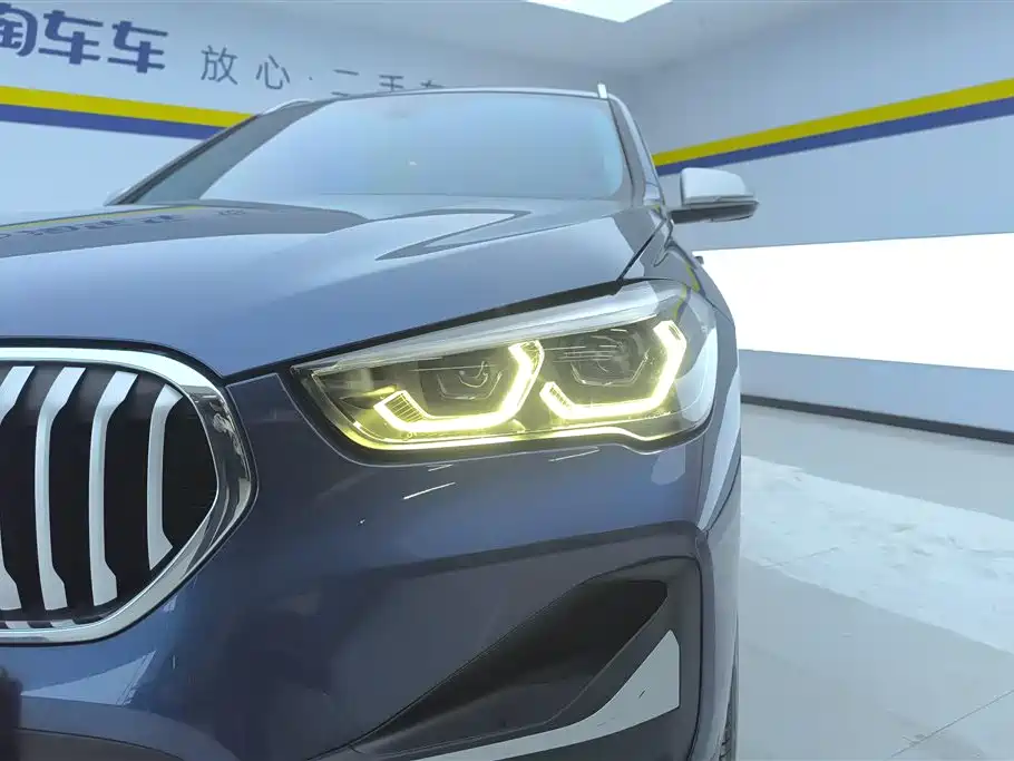 BMW X1 2022 — фото 5