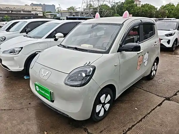 Wuling Hongguang MINIEV 2025
