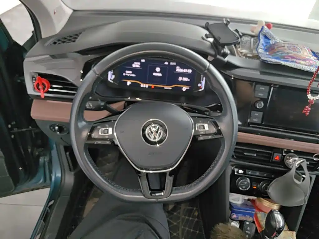 Volkswagen Tharu 2018 — фото 11