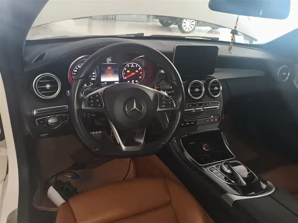 Mercedes-Benz C-Class 2017 — фото 10