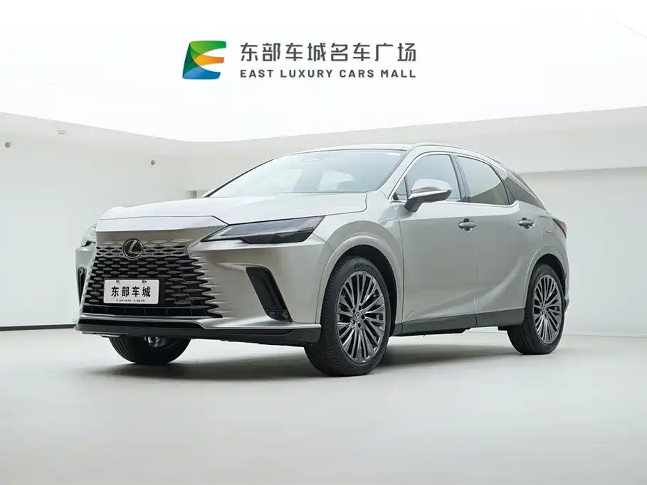 Lexus RX 2023 — фото 1