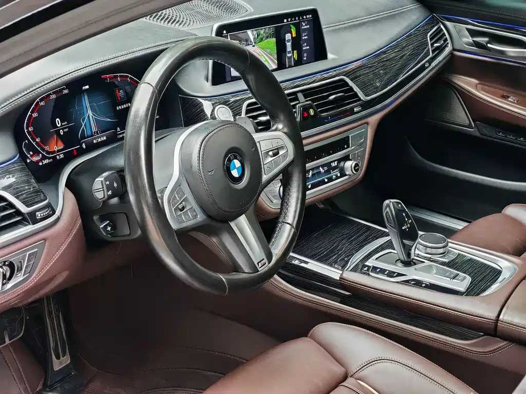 BMW 7 Series 2022 — фото 12