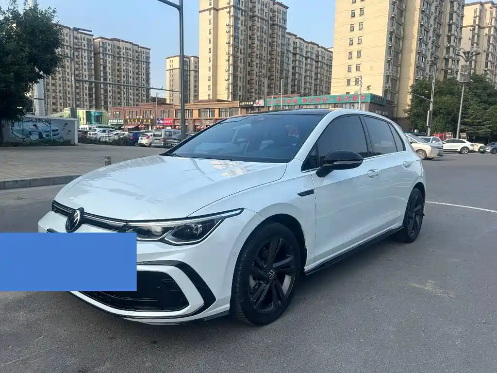 Volkswagen Golf 2021