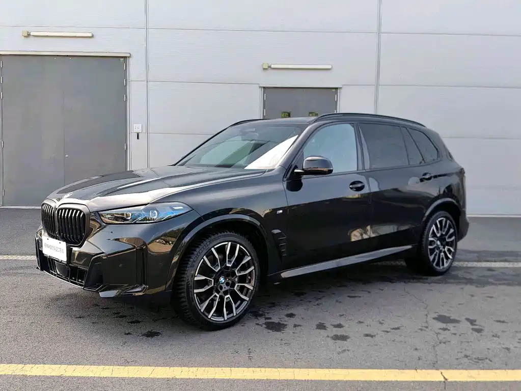 BMW X5 2024 — фото 1