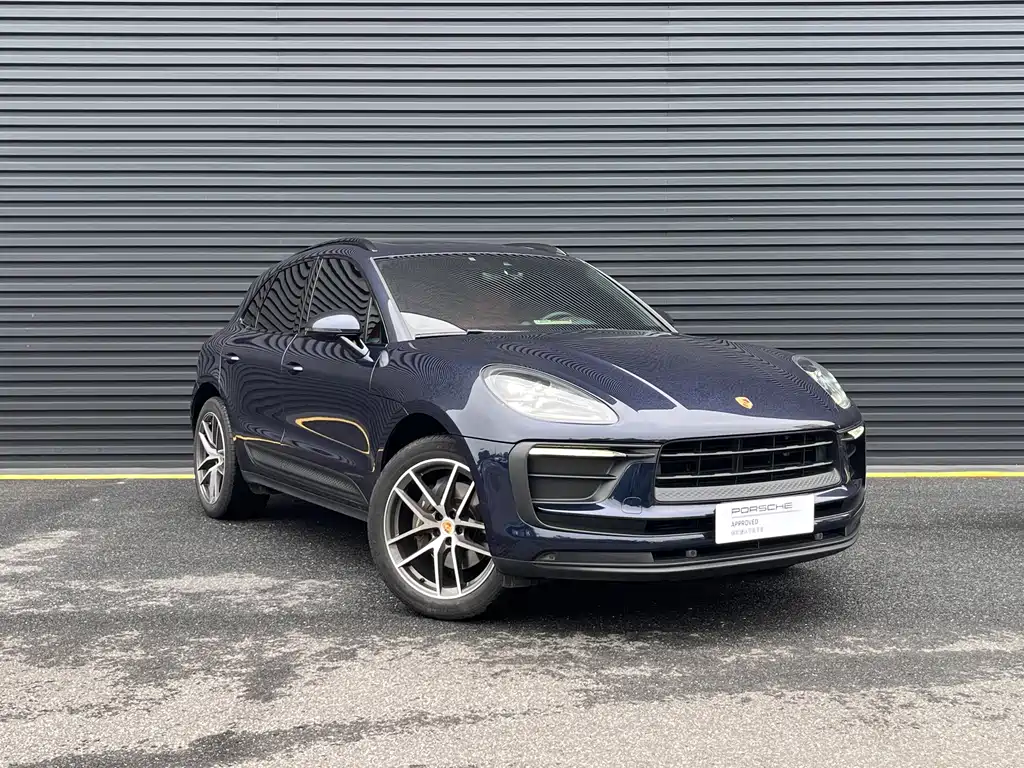 Porsche Macan 2023 — фото 1