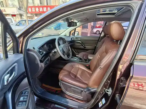 GAC Trumpchi GS4 2016