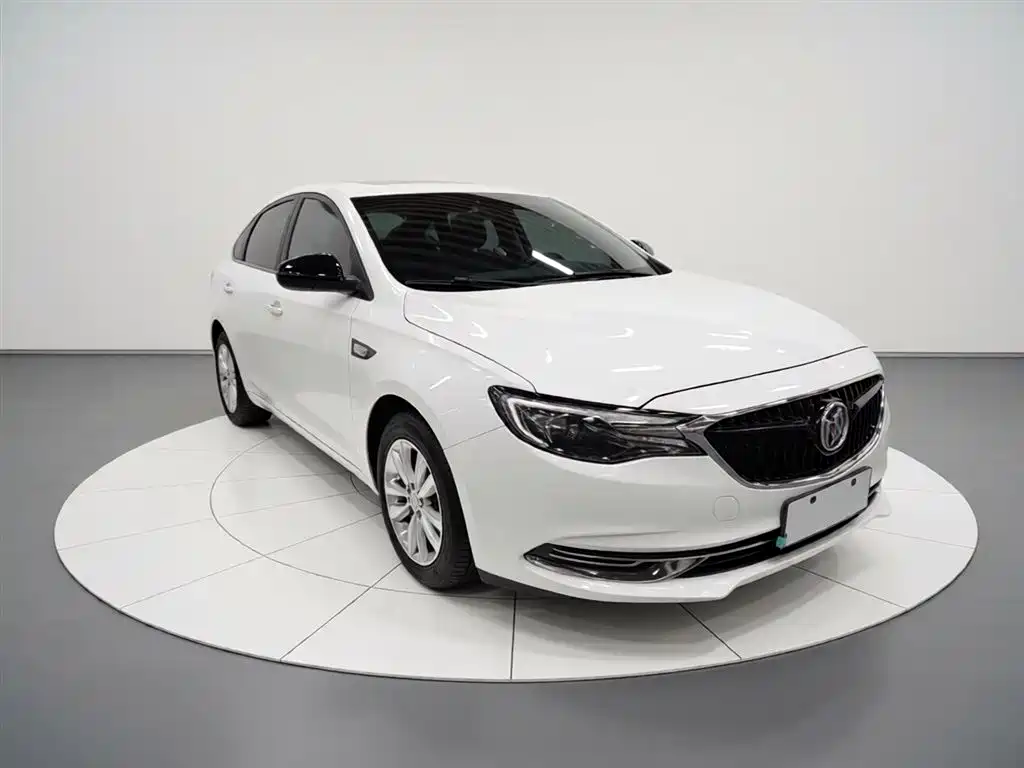 Buick Excelle 2020 — фото 4