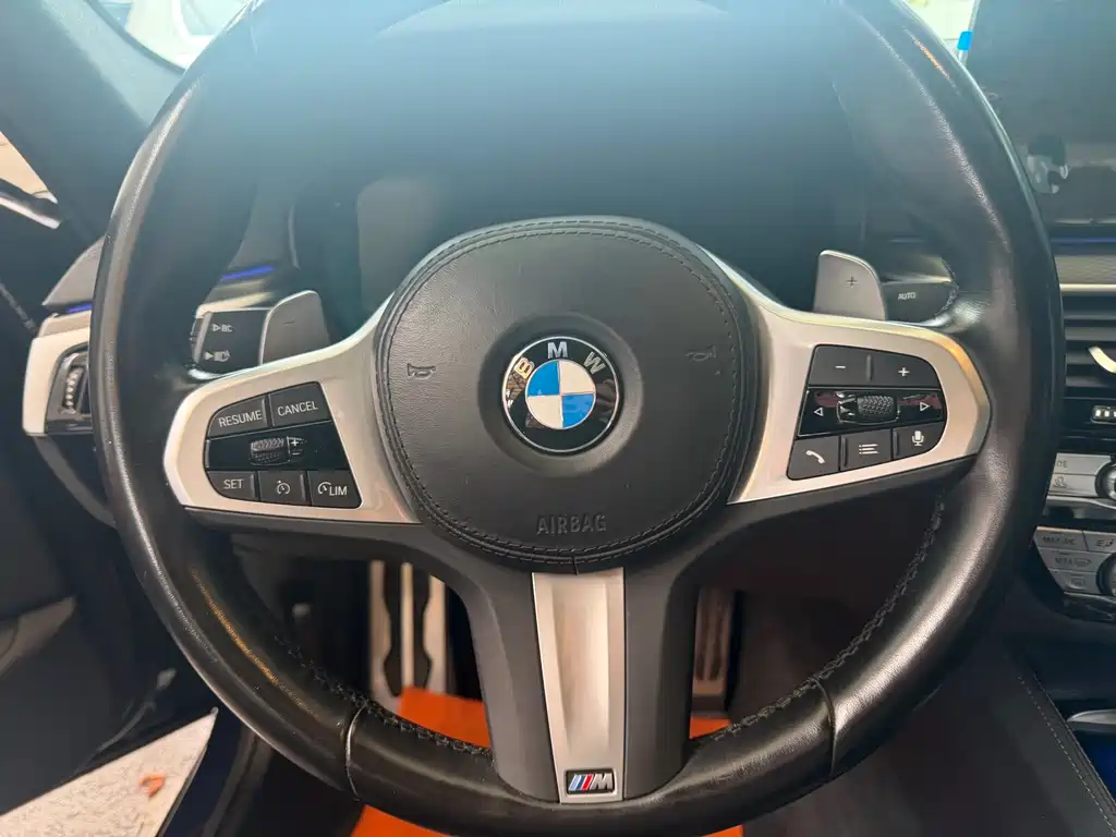 BMW 5 Series 2023