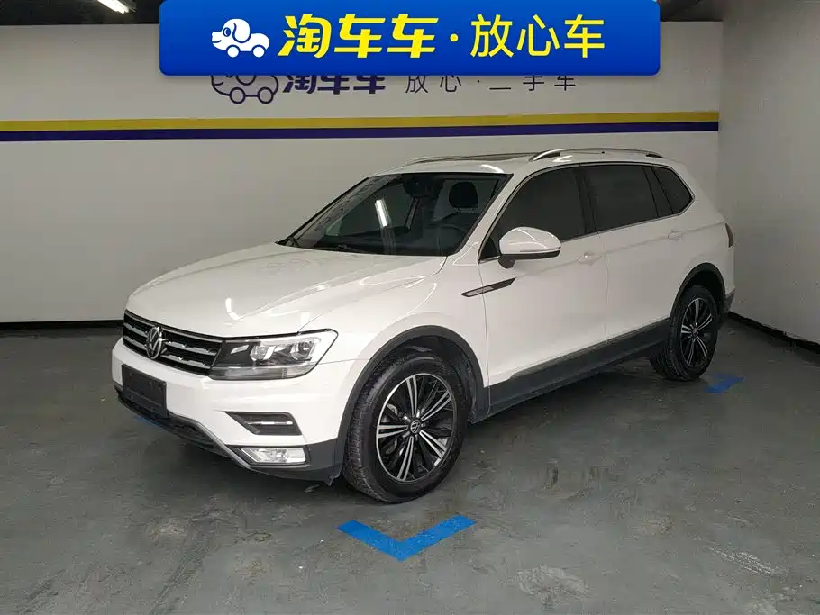 Volkswagen Tiguan L 2021 — фото 1