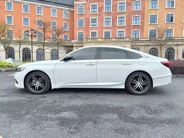 Honda Accord 2023