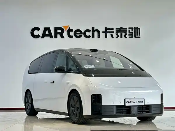 Li Auto MEGA 2025
