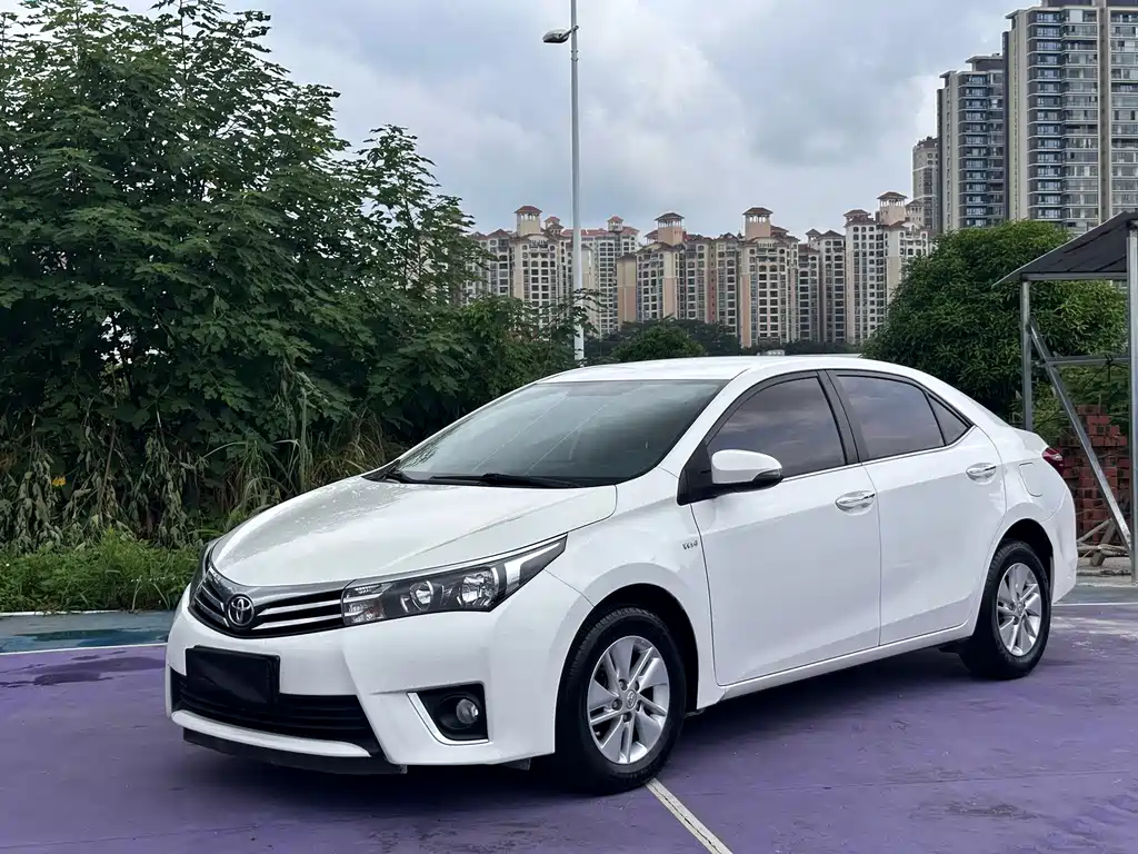 Toyota Corolla 2015