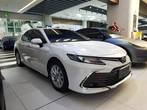 Toyota Camry 2023
