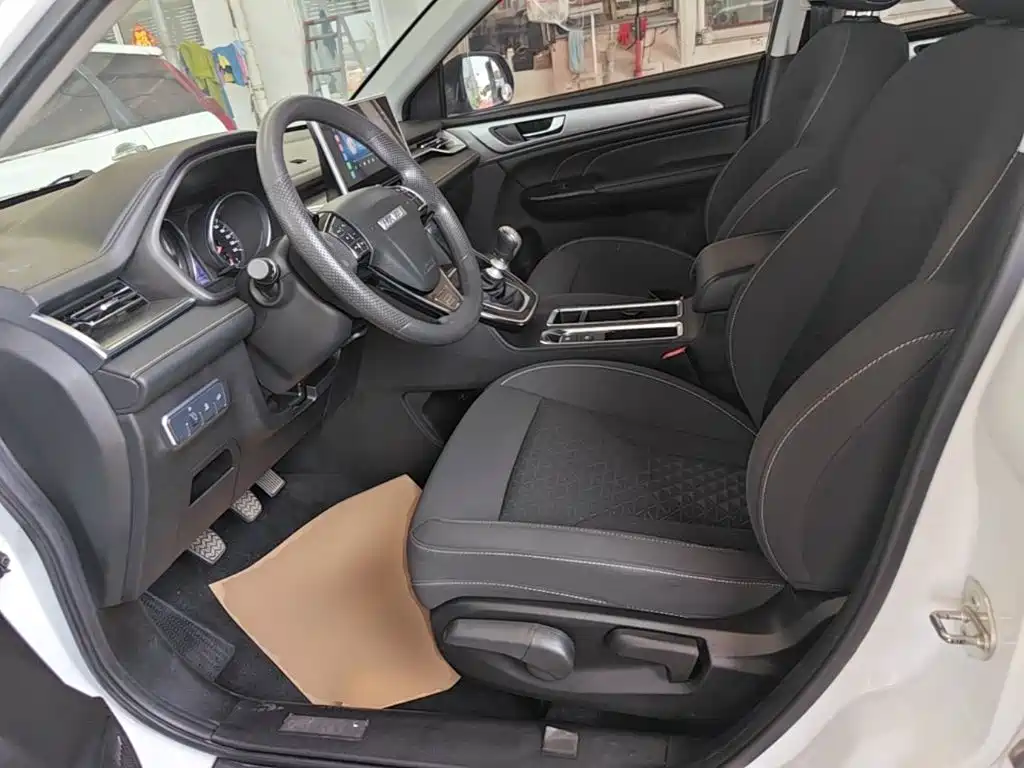 Haval M6 2021 — фото 15