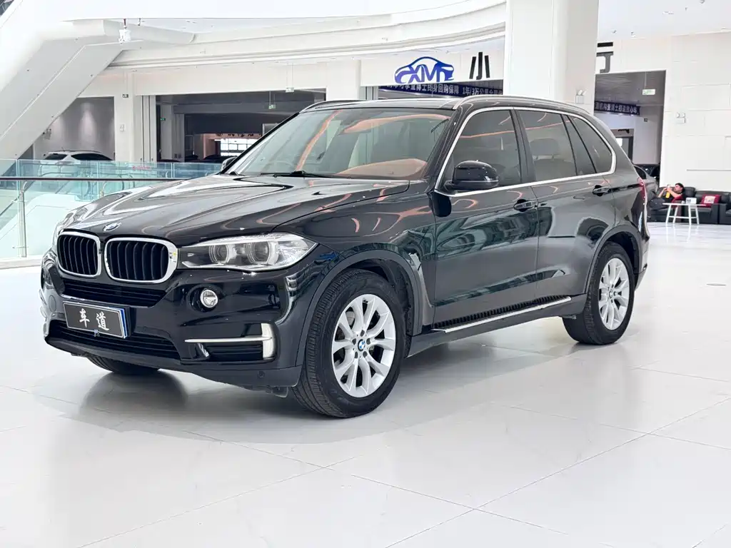 BMW X5 2014 — фото 1