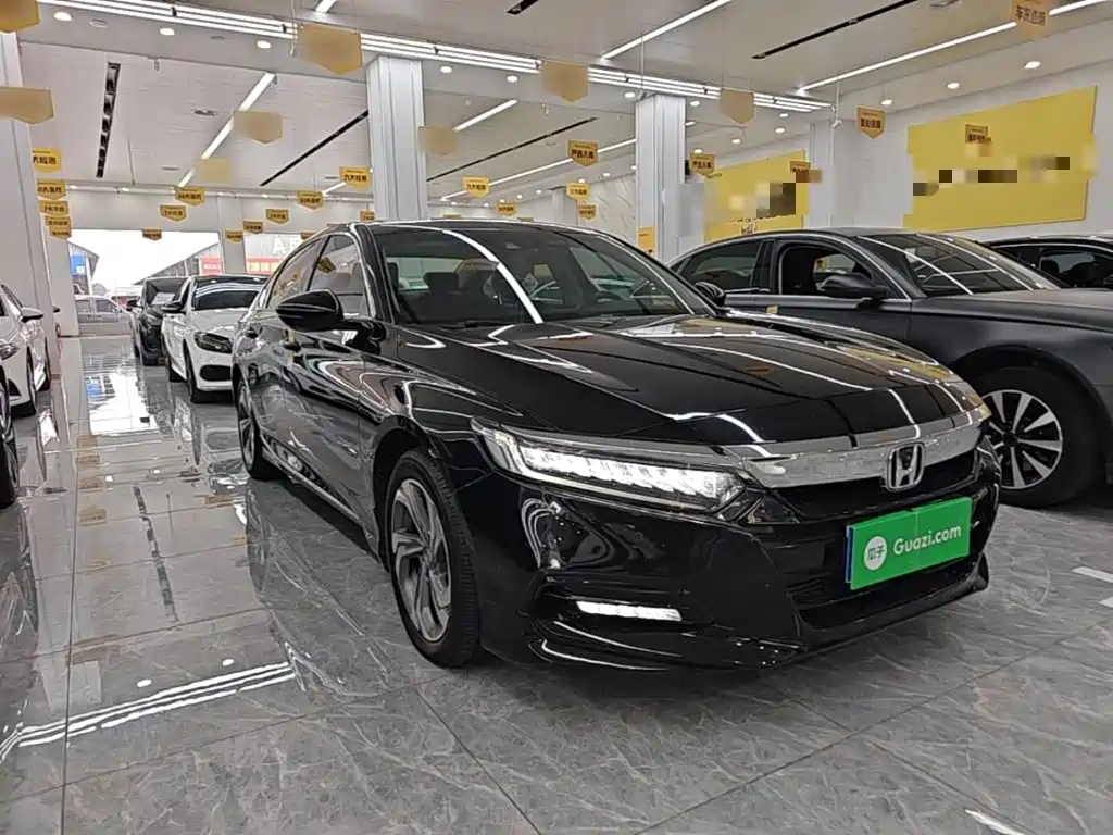 Honda Accord 2018 — фото 4