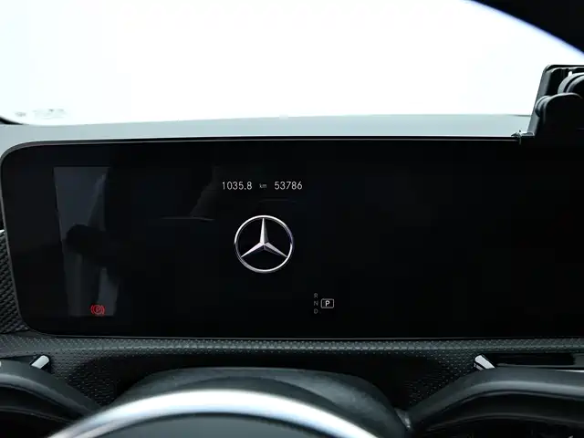 Mercedes-Benz A-Class 2022 — фото 8