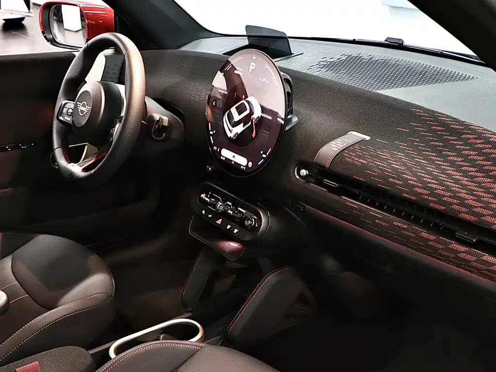 MINI JCW Aceman EV 2025 — фото 12
